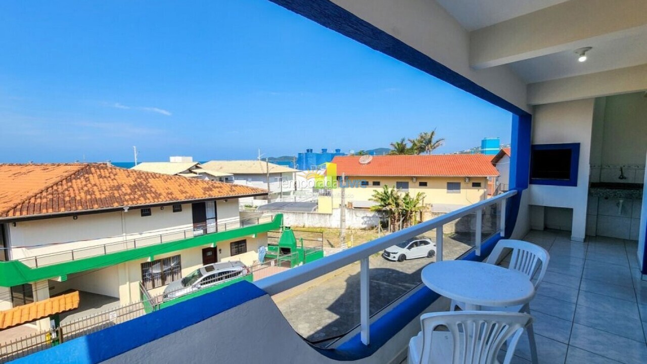 Apartamento para alquiler de vacaciones em Bombinhas (Praia de Bombas)