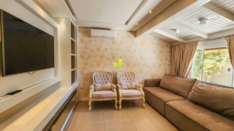 Hermosa casa de 3 habitaciones en Bombas - Bombinhas - SC....