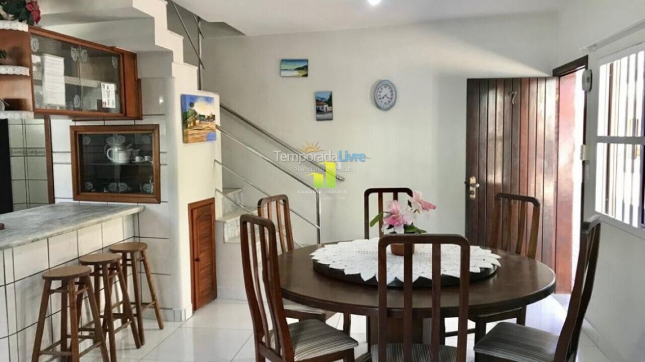 Apartment for vacation rental in Bombinhas (Praia de Bombas)