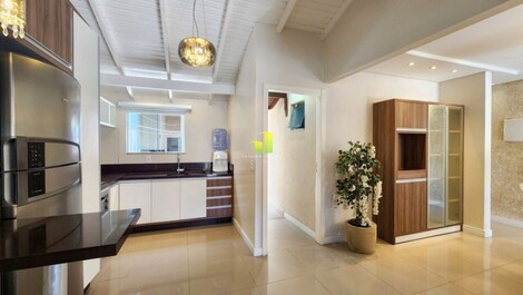 Hermosa casa de 3 habitaciones en Bombas - Bombinhas - SC....