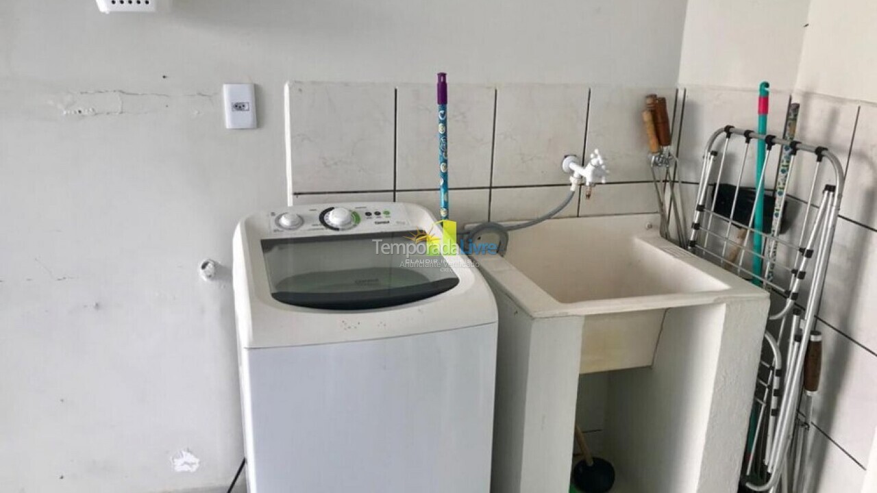 Apartment for vacation rental in Bombinhas (Praia de Bombas)