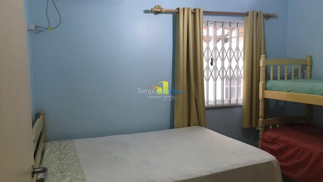 Apartamento para alquiler de vacaciones em Bombinhas (Praia de Bombas)