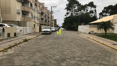 Características: Apartamento dúplex de 2 dormitorios en Bombinhas:...