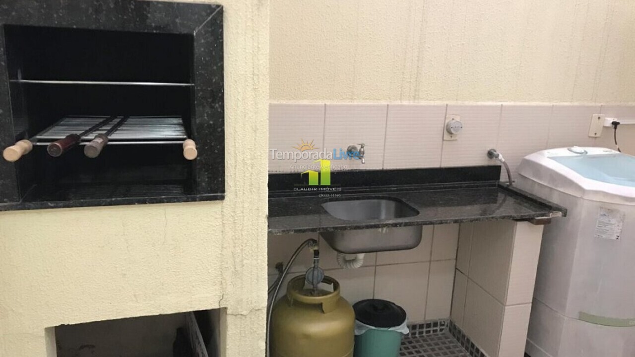 Apartamento para alquiler de vacaciones em Bombinhas (Praia de Bombas)