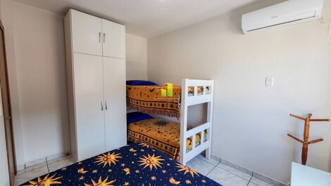 - APARTAMENTO 05. *1 Suite con cama de matrimonio y aire acondicionado...