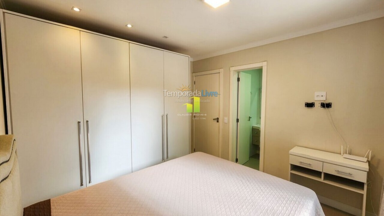 Casa para alquiler de vacaciones em Bombinhas (Praia de Bombas)