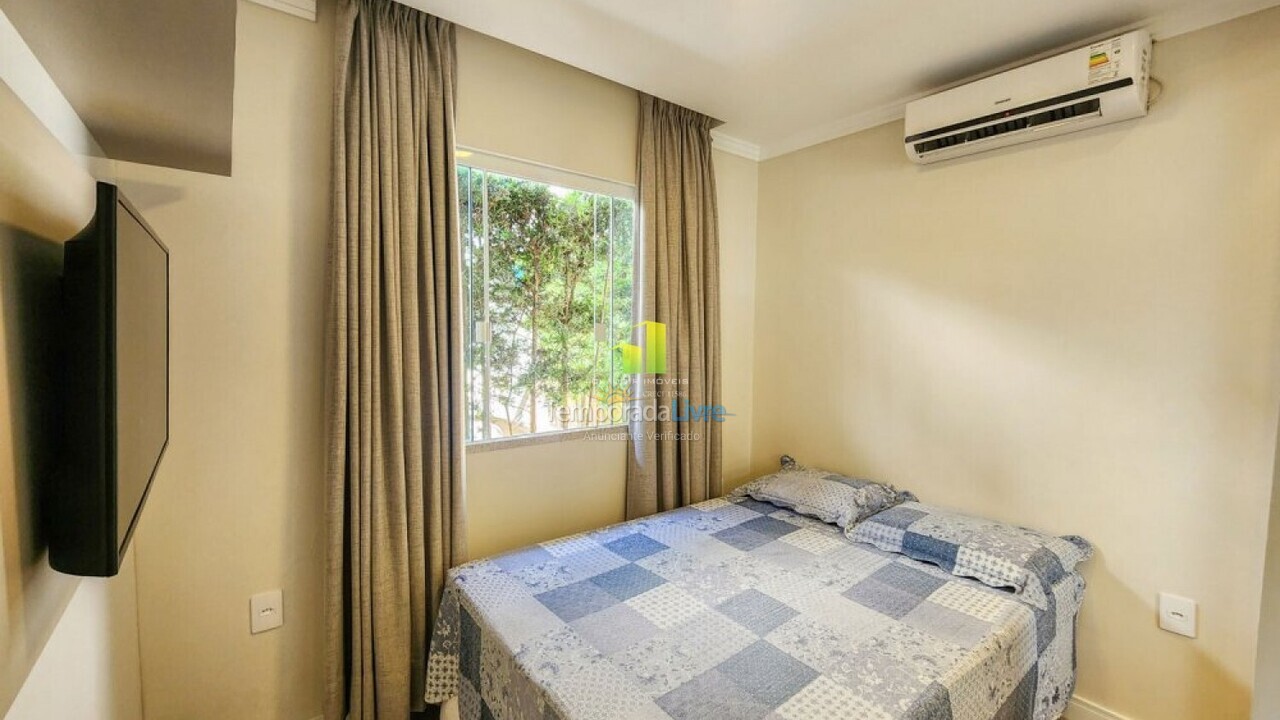 Casa para alquiler de vacaciones em Bombinhas (Praia de Bombas)