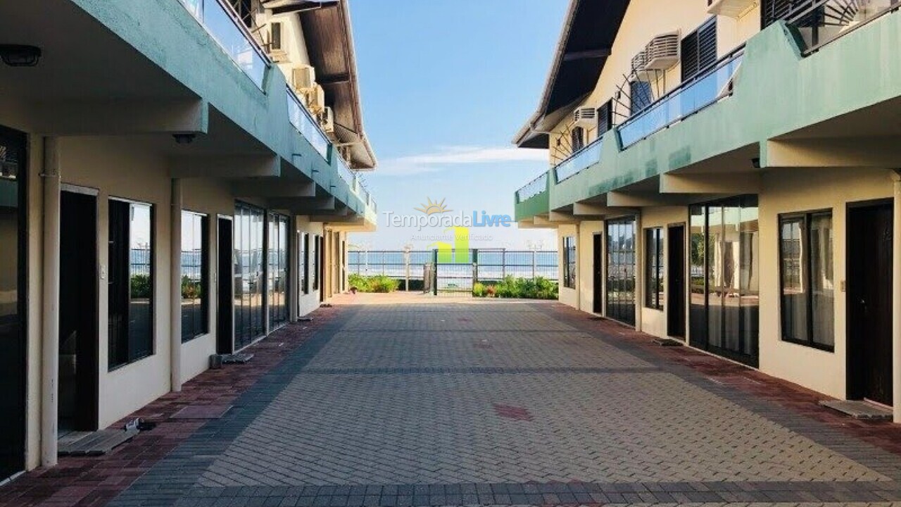 Apartment for vacation rental in Bombinhas (Praia de Bombas)