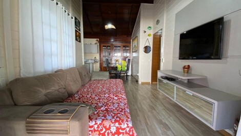 Está linda casa é a certeza de férias perfeita para você e sua...