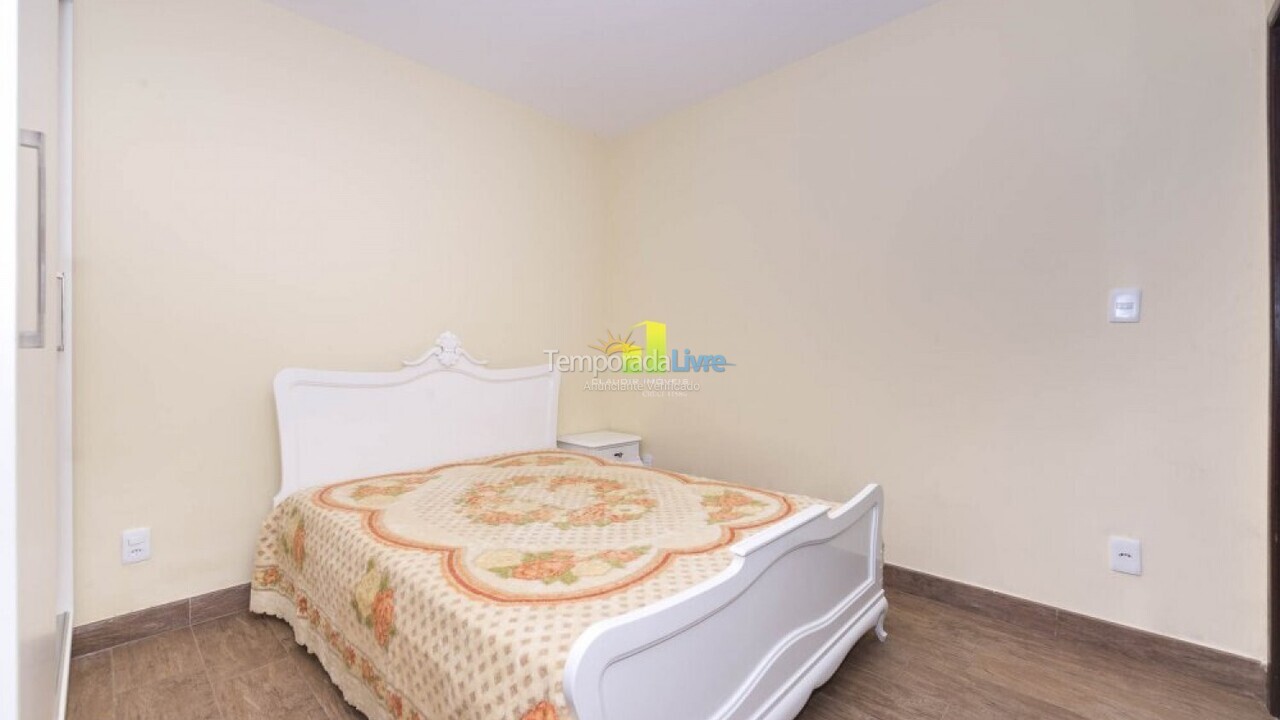 Casa para alquiler de vacaciones em Bombinhas (Praia de Bombas)