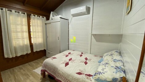 Está linda casa é a certeza de férias perfeita para você e sua...