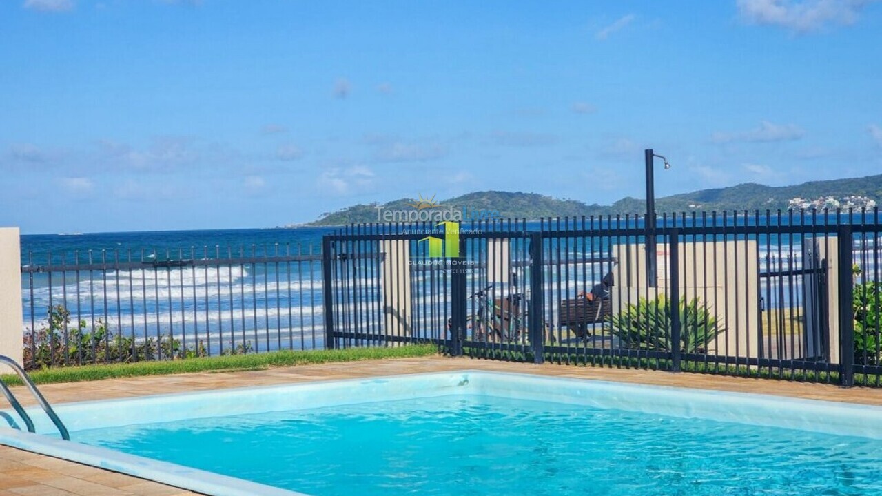 Apartment for vacation rental in Bombinhas (Praia de Bombas)