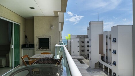Lindo apartamento com ótima localização na avenida principal da...