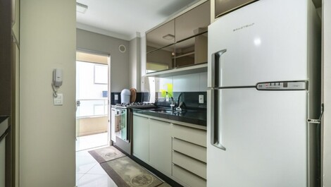 Lindo apartamento com ótima localização na avenida principal da...