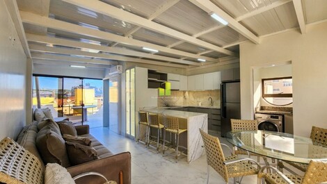 🌊 Fabulous Oceanfront Triplex with Pool - Bombas Beach,...