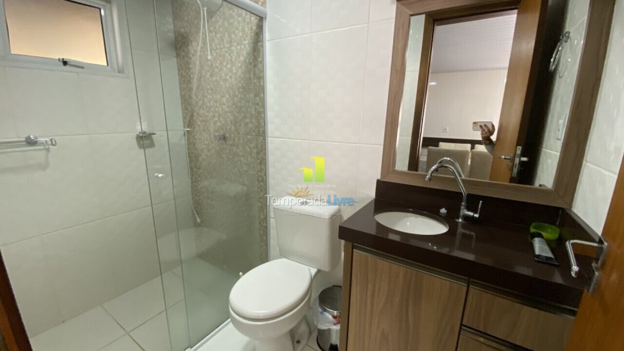 Casa para aluguel de temporada em Bombinhas (Praia de Bombas)