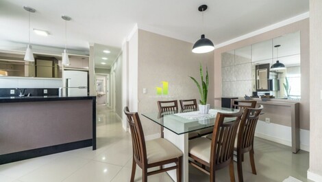 Lindo apartamento com ótima localização na avenida principal da...