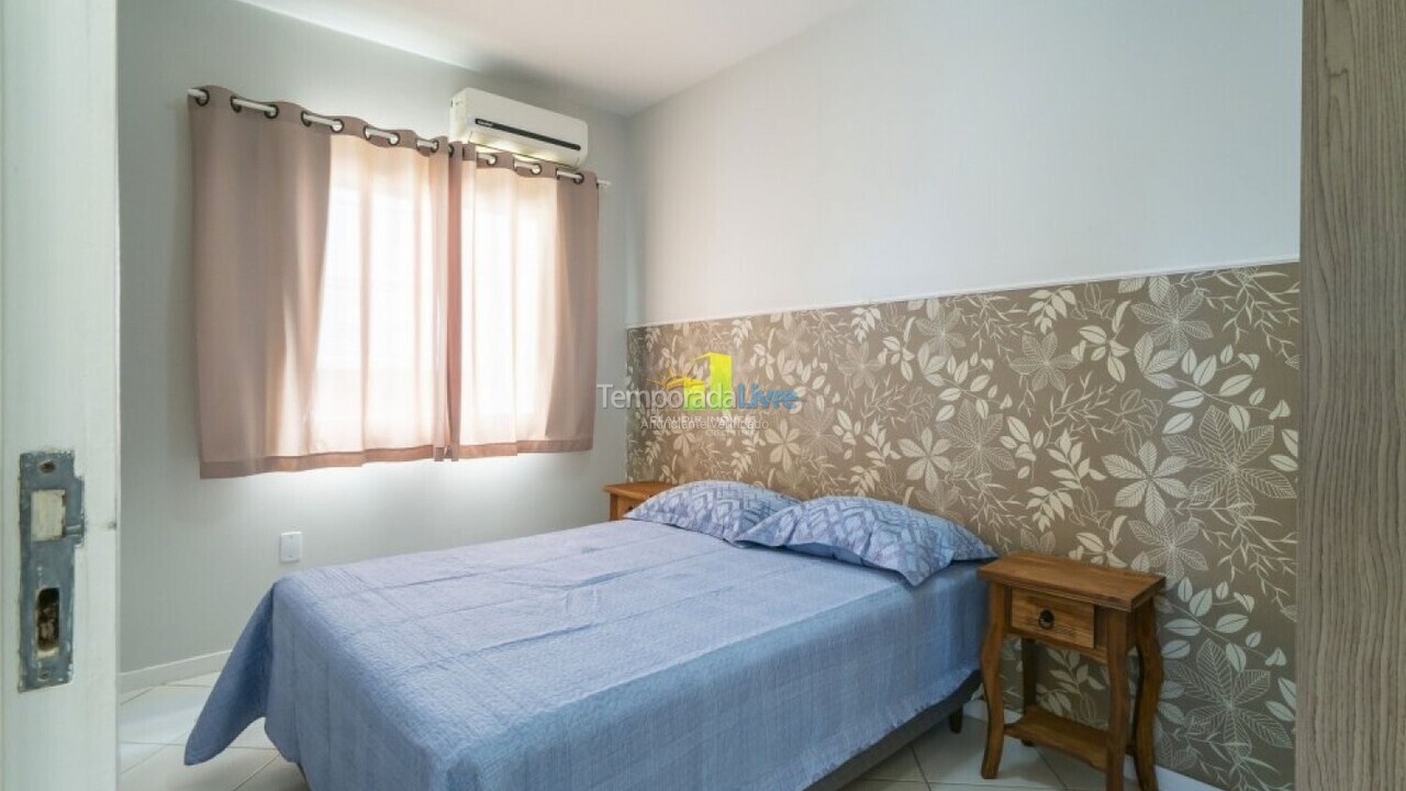 Apartment for vacation rental in Bombinhas (Praia de Bombas)