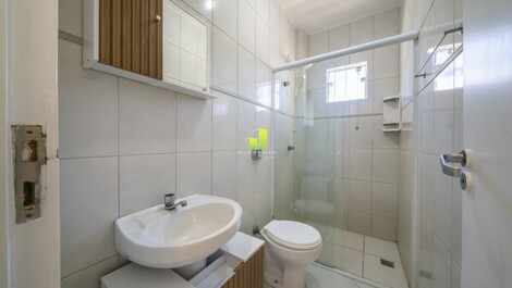 Beautiful 2-bedroom apartment near the sea on Praia de...