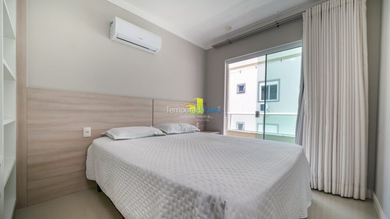 Apartamento para aluguel de temporada em Bombinhas (Praia de Bombas)