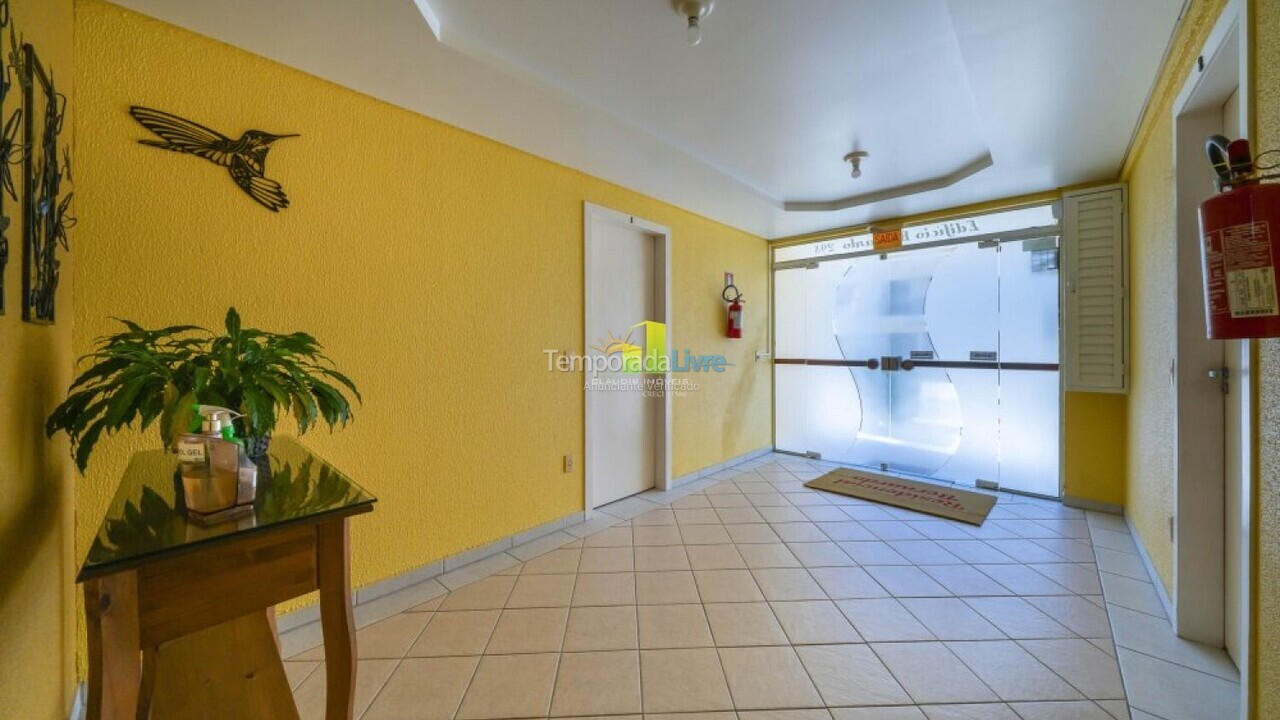 Apartment for vacation rental in Bombinhas (Praia de Bombas)