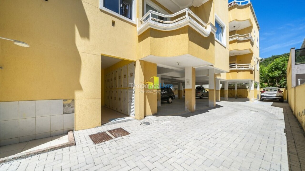 Apartment for vacation rental in Bombinhas (Praia de Bombas)