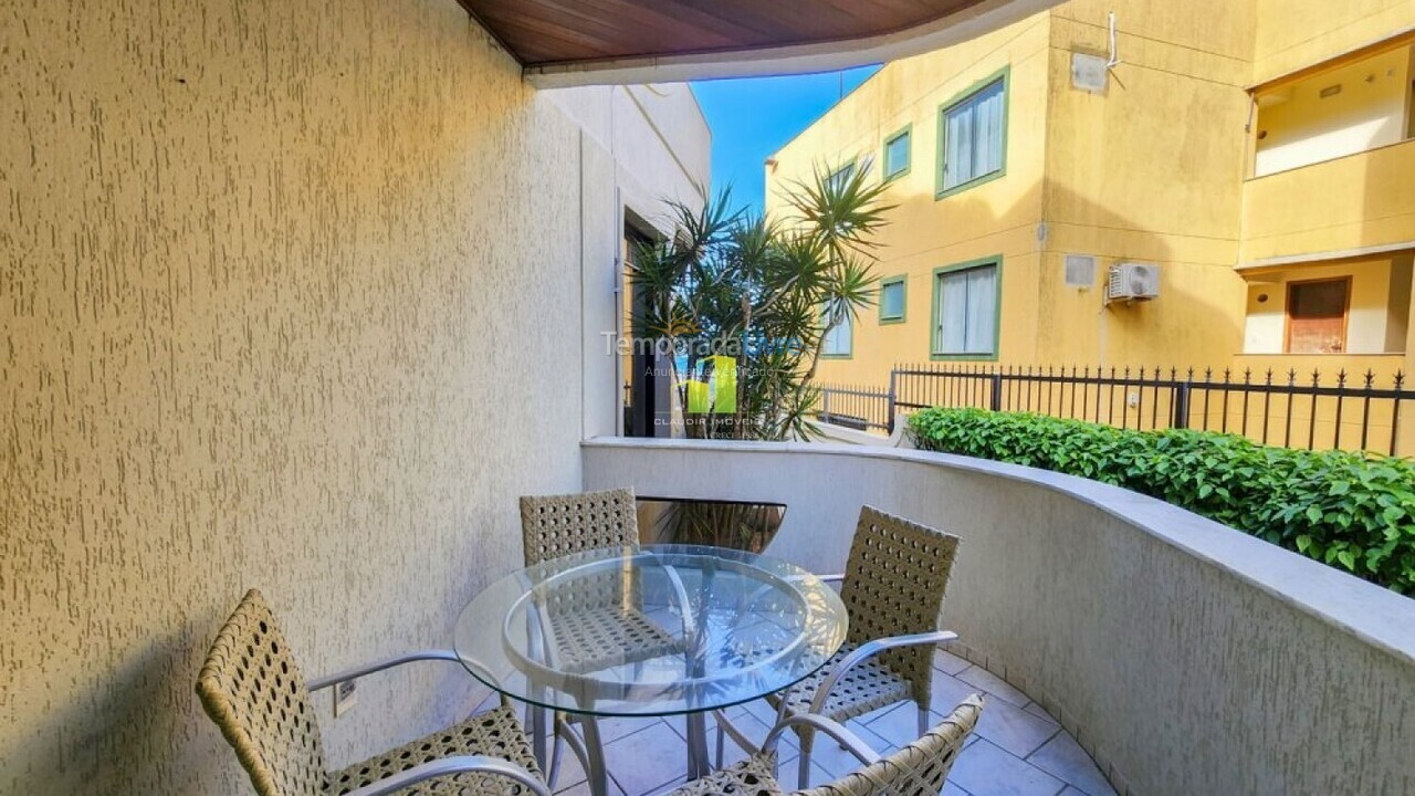 Apartment for vacation rental in Bombinhas (Praia de Bombas)