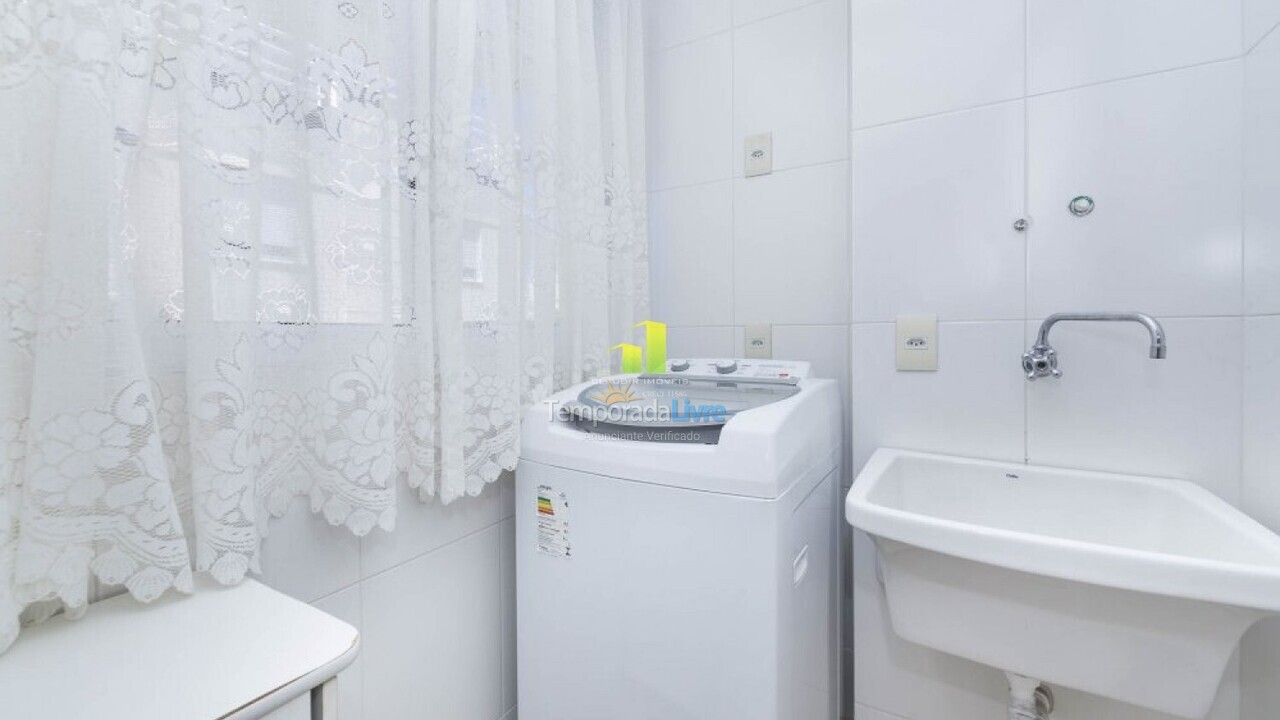 Apartamento para aluguel de temporada em Bombinhas (Praia de Bombas)