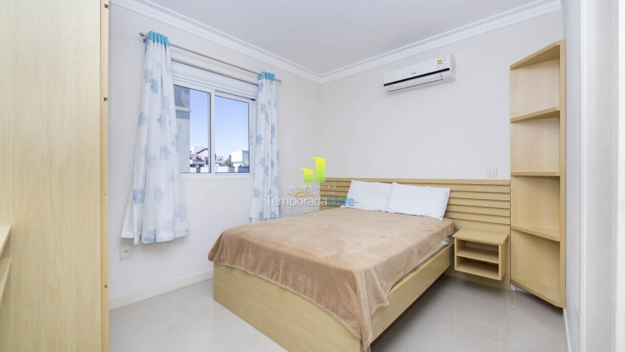 Apartamento para aluguel de temporada em Bombinhas (Praia de Bombas)