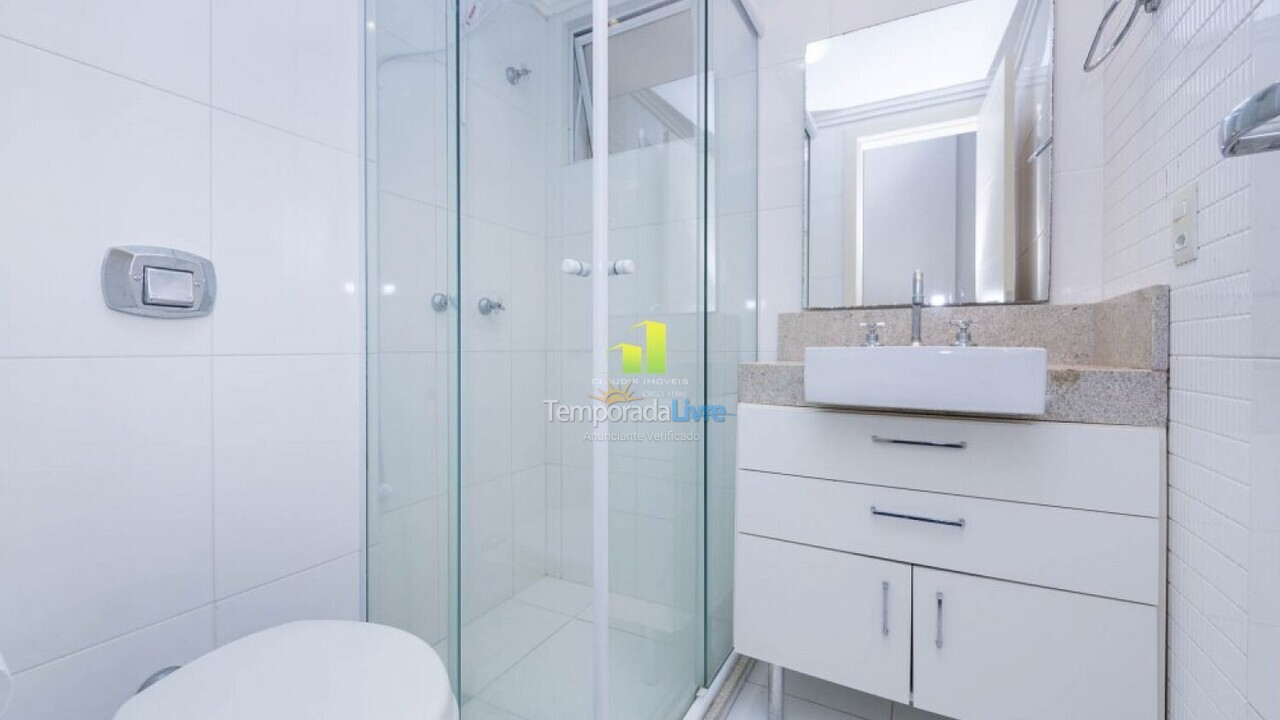 Apartamento para aluguel de temporada em Bombinhas (Praia de Bombas)