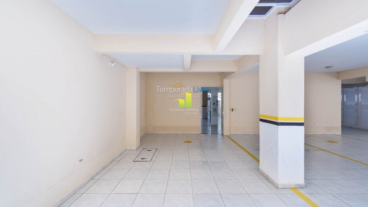 Apartment for vacation rental in Bombinhas (Praia de Bombas)