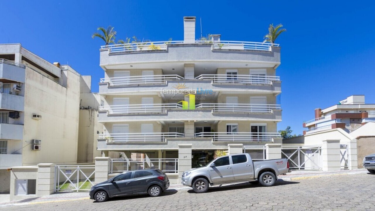 Apartamento para aluguel de temporada em Bombinhas (Praia de Bombas)