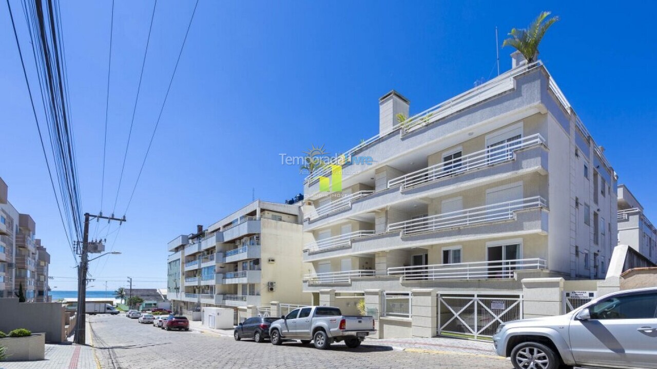 Apartamento para aluguel de temporada em Bombinhas (Praia de Bombas)