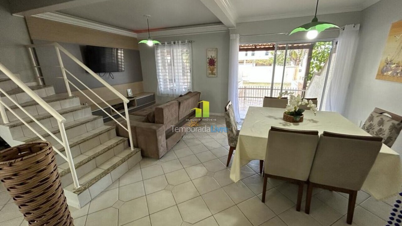 House for vacation rental in Bombinhas (Praia de Bombas)