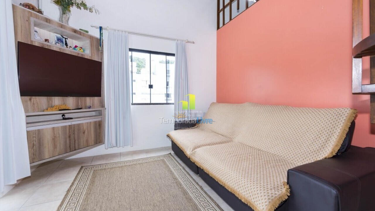 House for vacation rental in Bombinhas (Praia de Bombas)