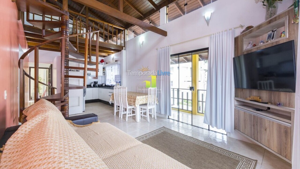 House for vacation rental in Bombinhas (Praia de Bombas)