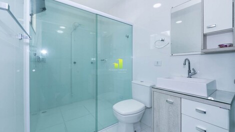 ✅Beautiful 6-bedroom house, sleeps up to 16 people in...