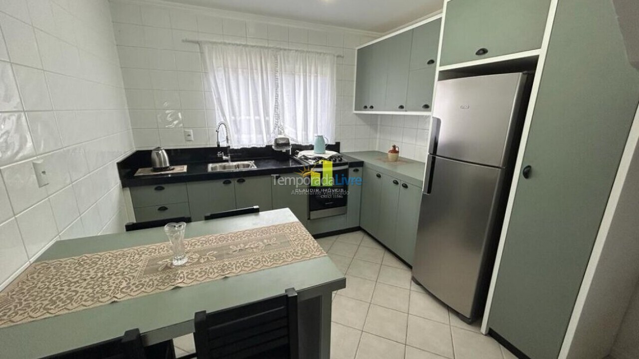 House for vacation rental in Bombinhas (Praia de Bombas)