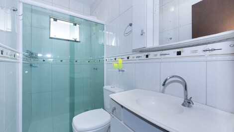 ✅Beautiful 6-bedroom house, sleeps up to 16 people in...