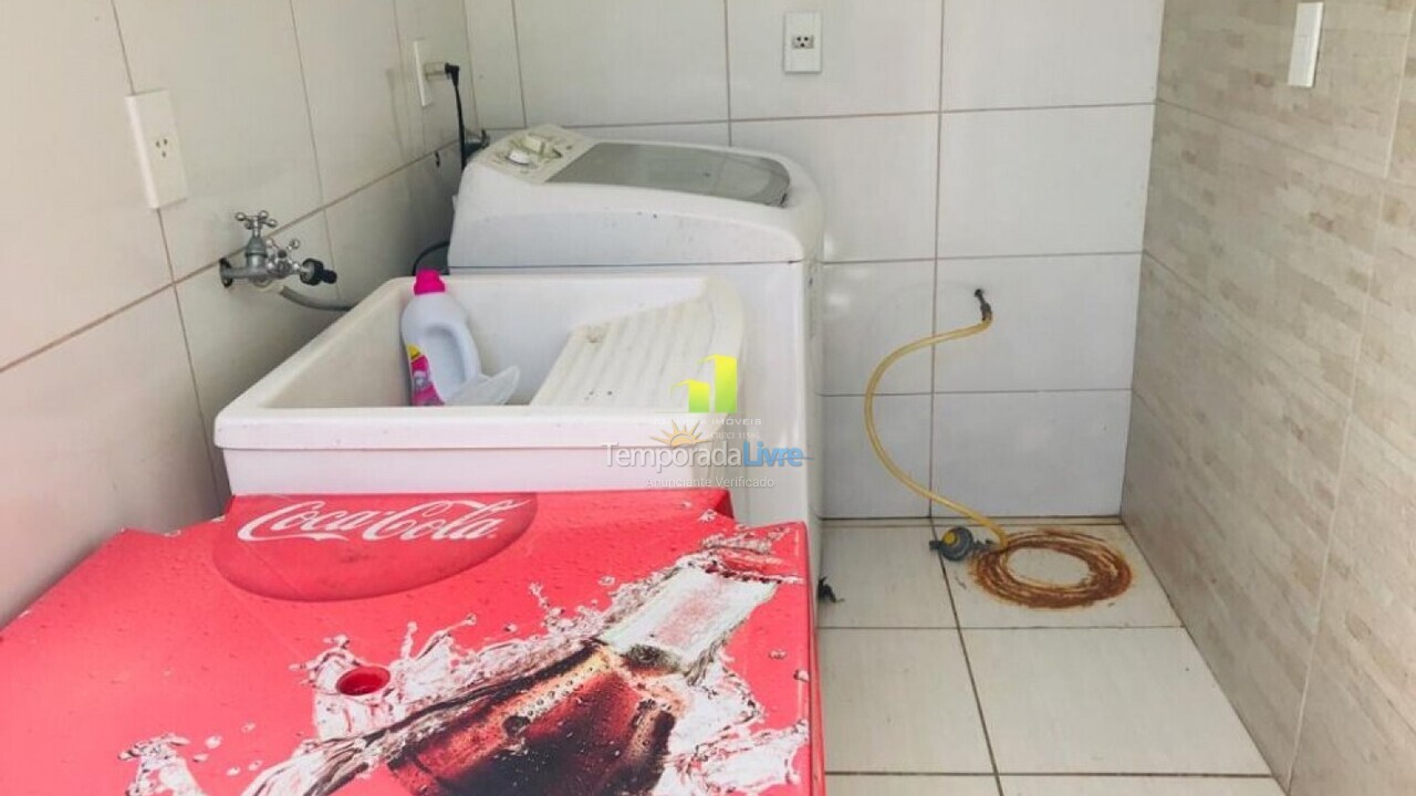 Casa para aluguel de temporada em Bombinhas (Praia de Bombas)