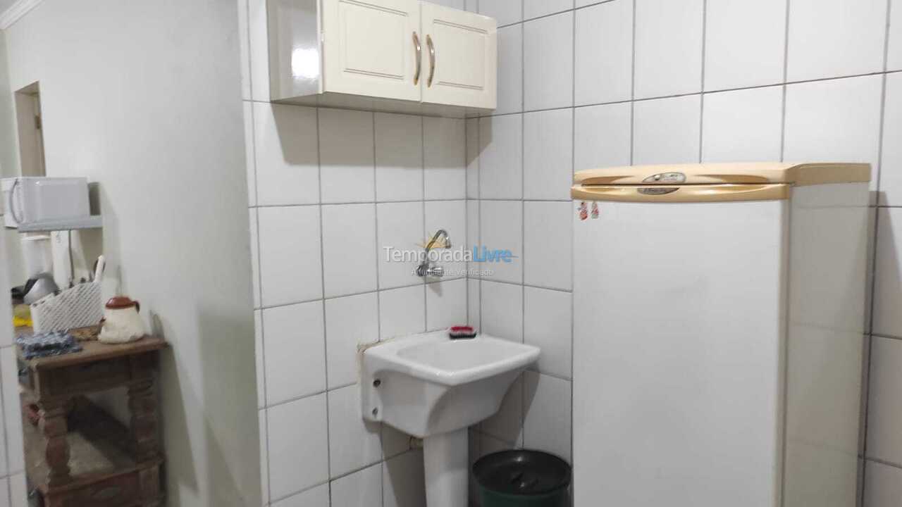 Casa para aluguel de temporada em Ubatuba (Maranduba)