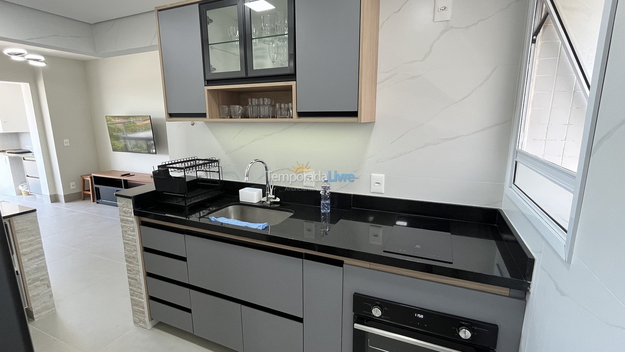 Apartamento para aluguel de temporada em Bertioga (Riviera de São Lourenço)