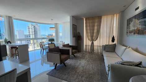 Apto lindo com 4 suítes no coração da MP