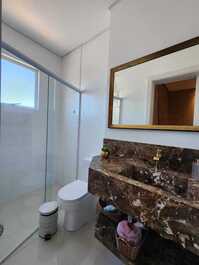 Apto lindo com 4 suítes no coração da MP