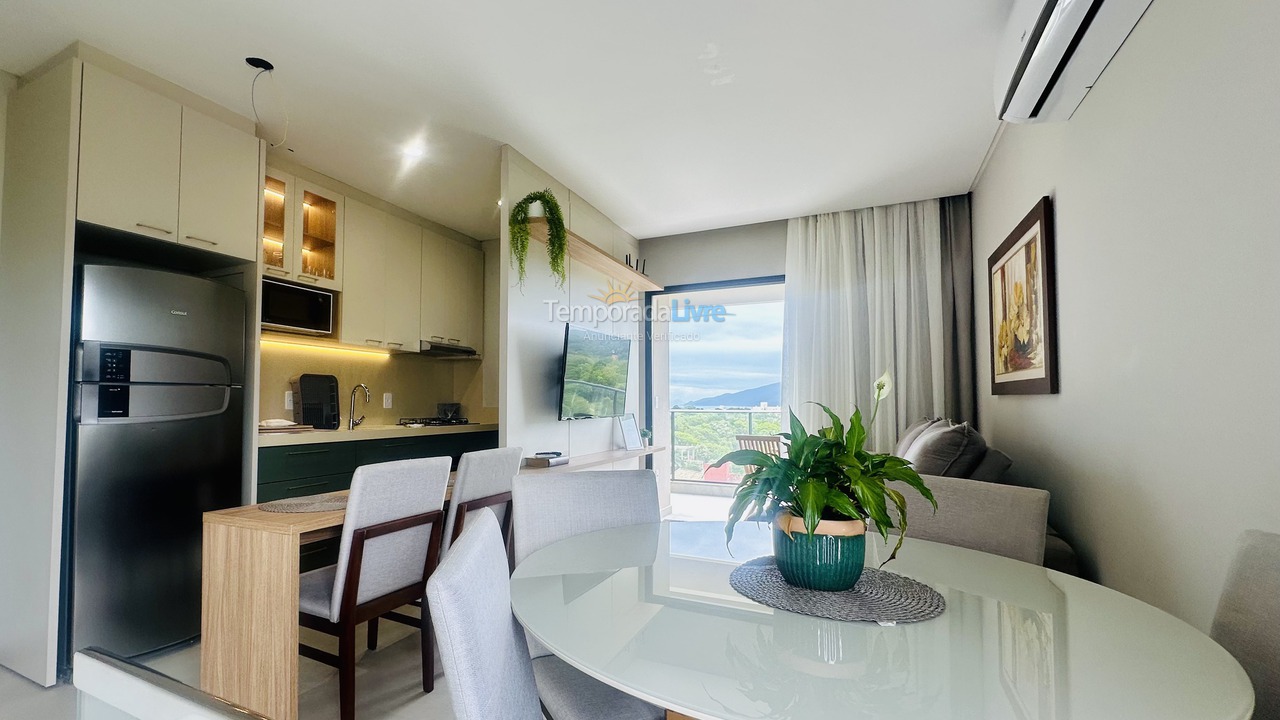 Apartment for vacation rental in Bombinhas (Mariscal)