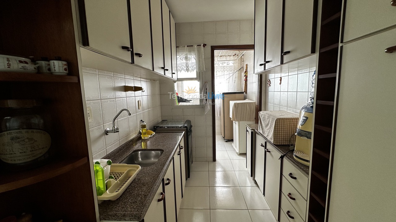 Apartamento para aluguel de temporada em Balneário Camboriú (Praia Central)
