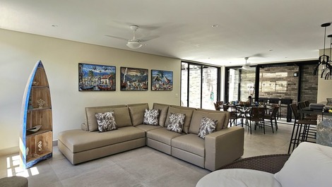 PRAIA DE JUQUEHY ALTO PADRAO