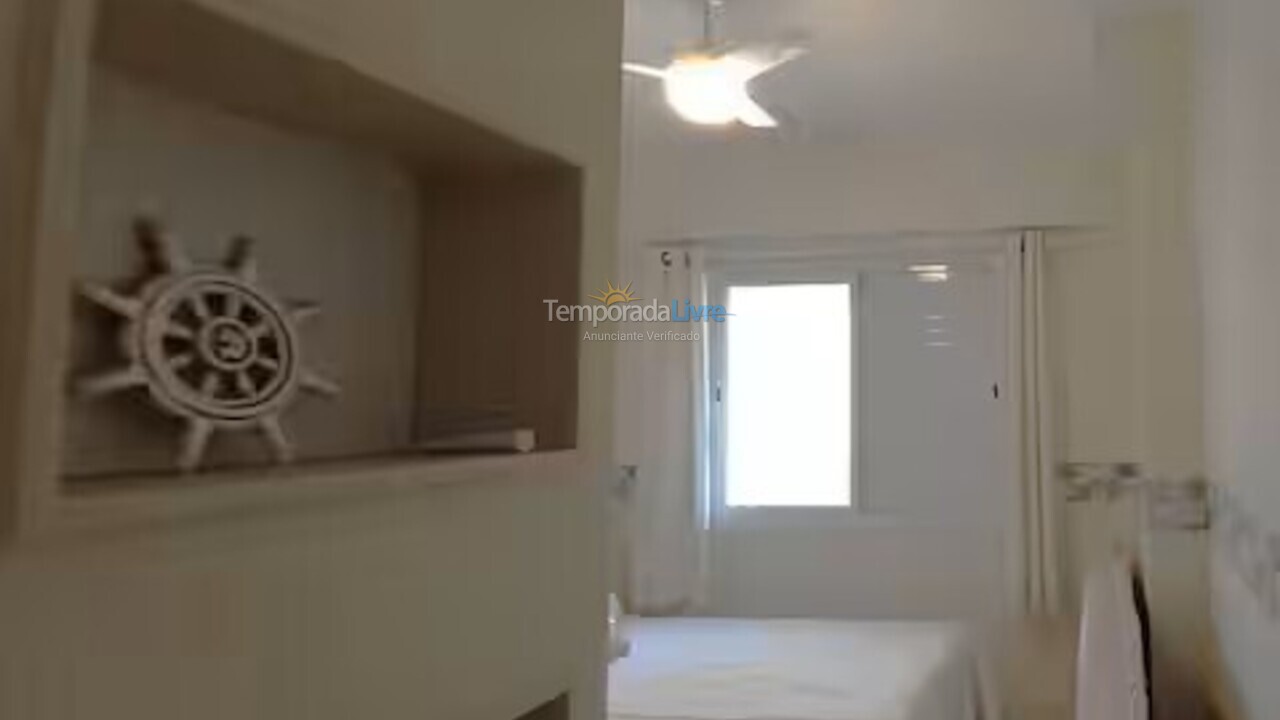 Apartamento para aluguel de temporada em Guarujá (Astúrias)