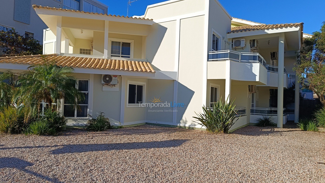 Apartamento para aluguel de temporada em Bombinhas (Canto Grande)