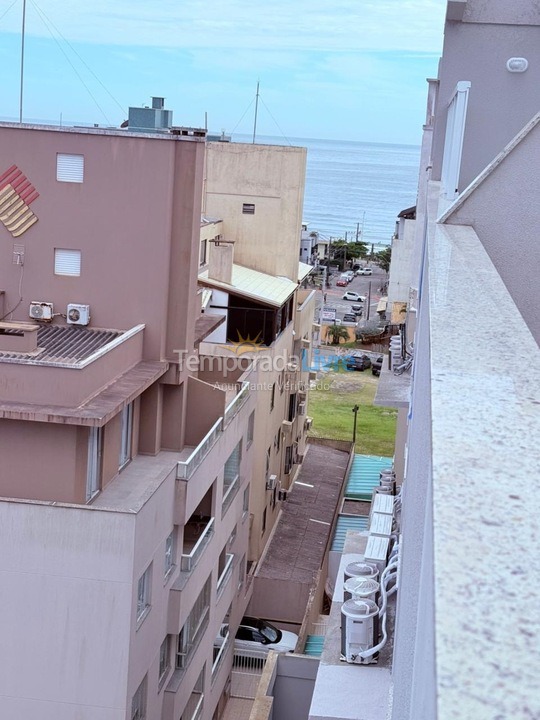 Apartamento para aluguel de temporada em Bombinhas (Praia de Bombas)